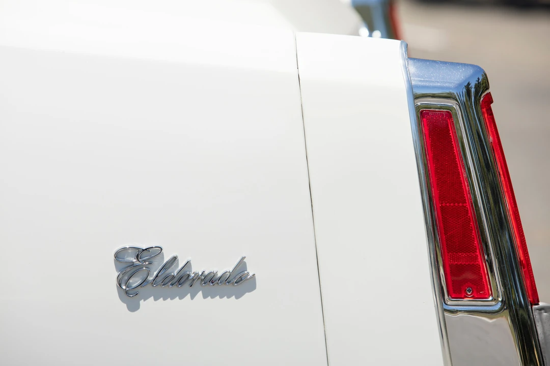 1976 Cadillac Eldorado 9th Gen - Image 28 of 31