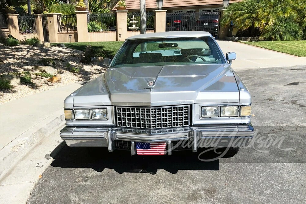 1976 Cadillac DeVille 4th Gen - Image 9 of 14