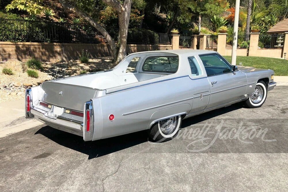 1976 Cadillac DeVille 4th Gen - Image 13 of 14