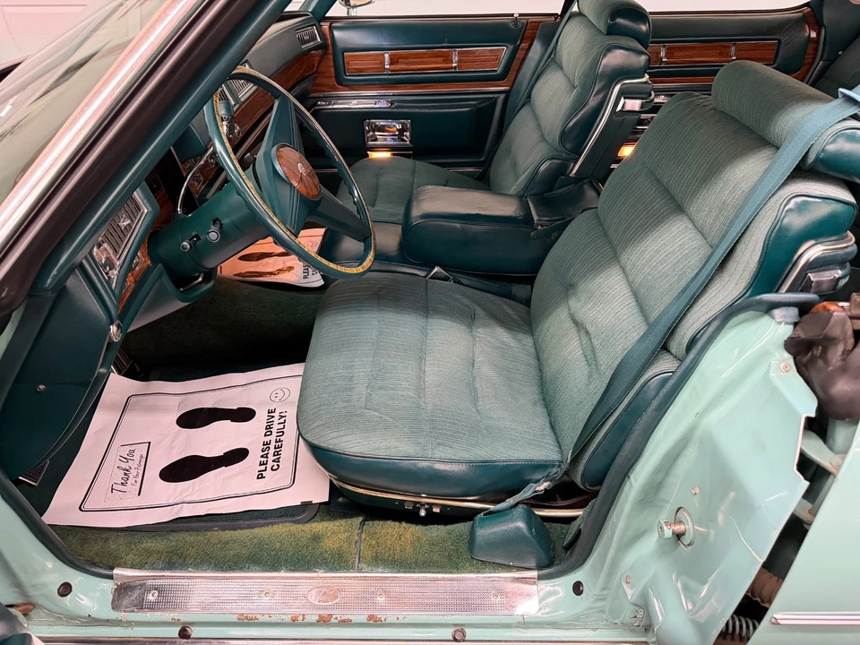 1976 Cadillac DeVille 4th Gen - Image 29 of 31