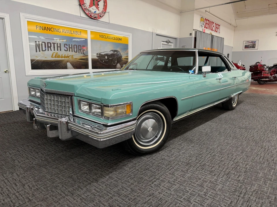 1976 Cadillac DeVille 4th Gen - Image 2 of 31