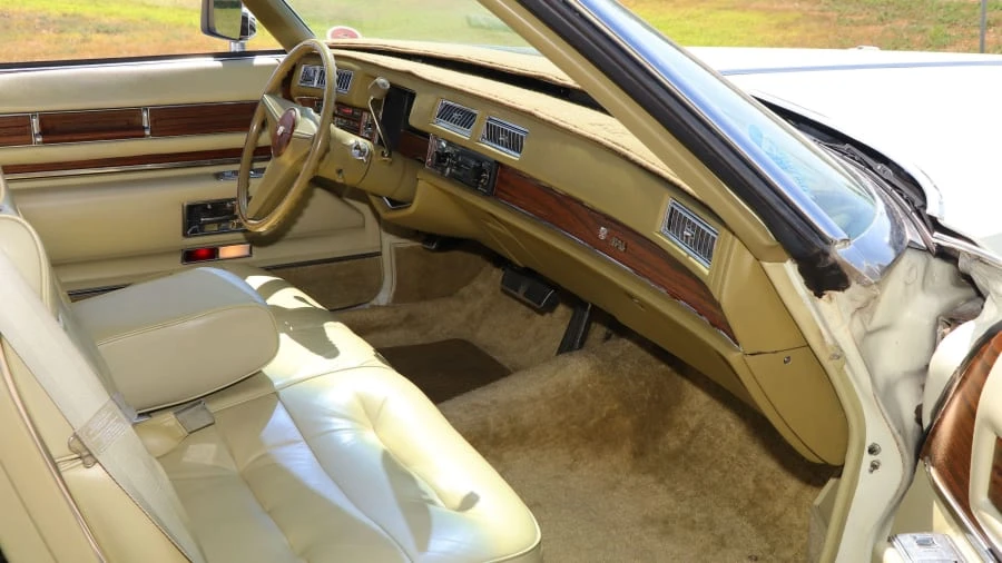 1976 Cadillac - Image 5 of 12