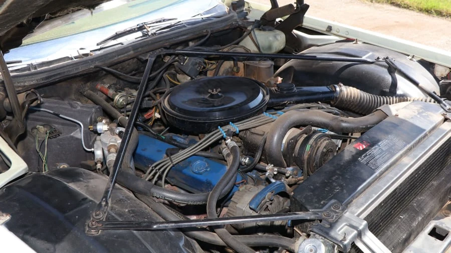 1976 Cadillac - Image 7 of 12