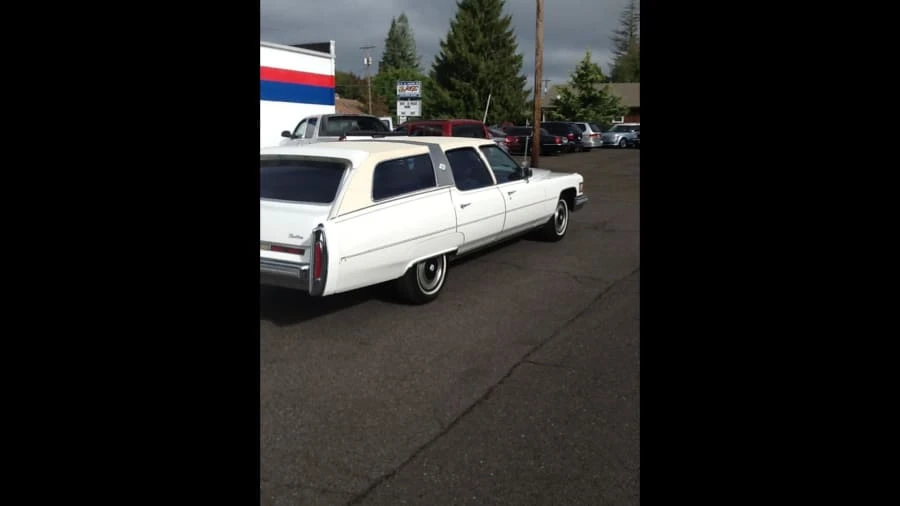 1976 Cadillac Fleetwood - Image 9 of 12