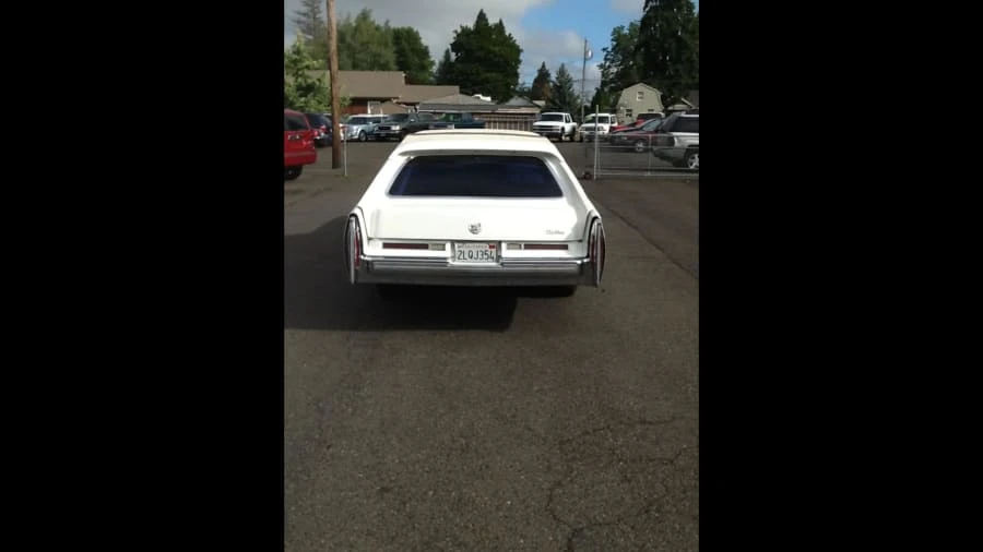 1976 Cadillac Fleetwood - Image 10 of 12