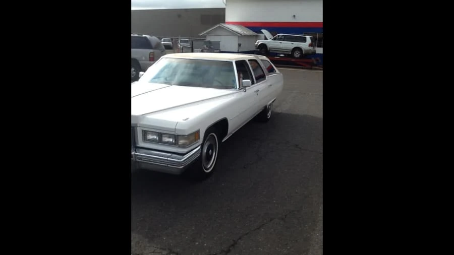 1976 Cadillac Fleetwood - Image 11 of 12