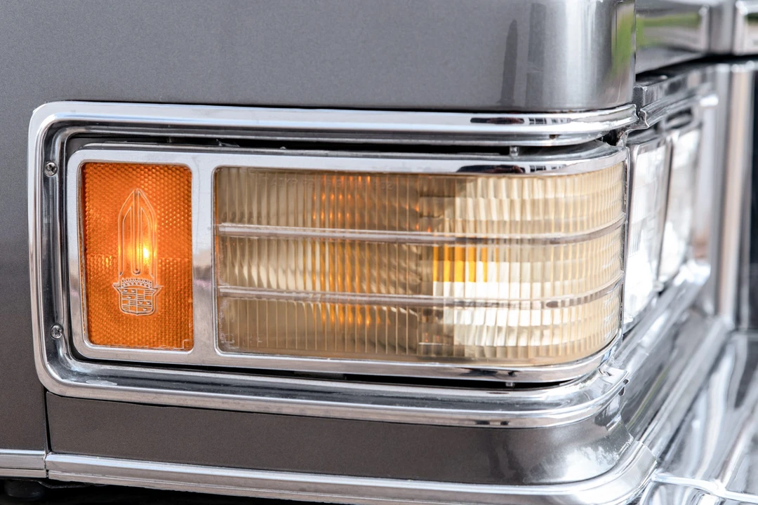 1976 Cadillac Series 70 & 75 - Image 14 of 31