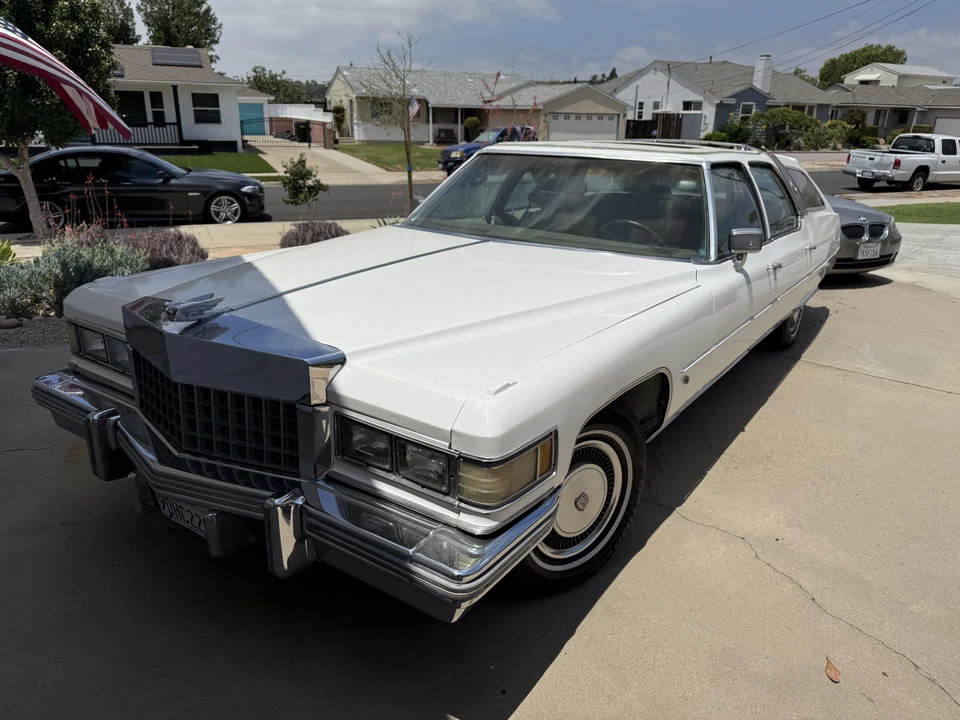 1976 Cadillac DeVille 4th Gen - Image 19 of 31