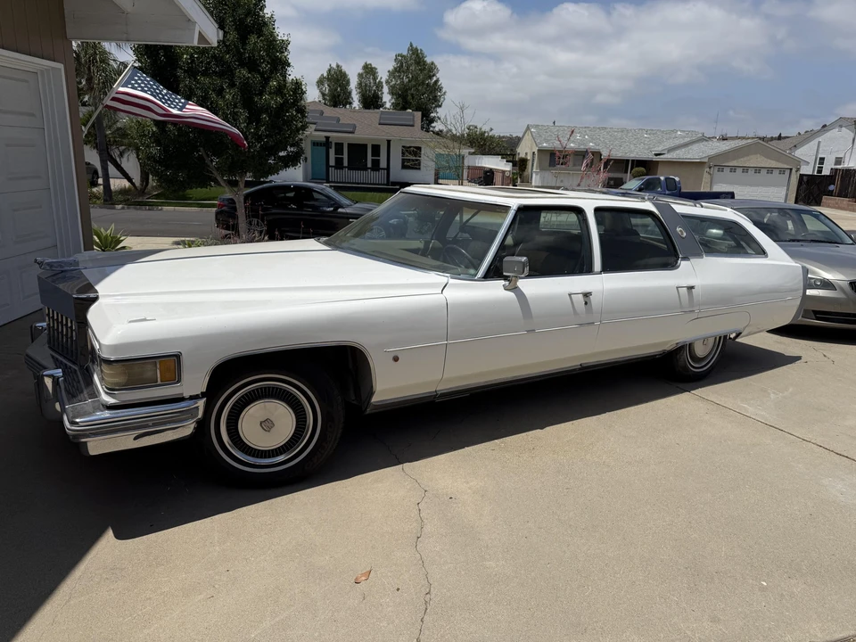 1976 Cadillac DeVille 4th Gen - Image 21 of 31