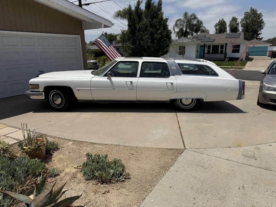 1976 Cadillac DeVille 4th Gen - Image 23 of 31