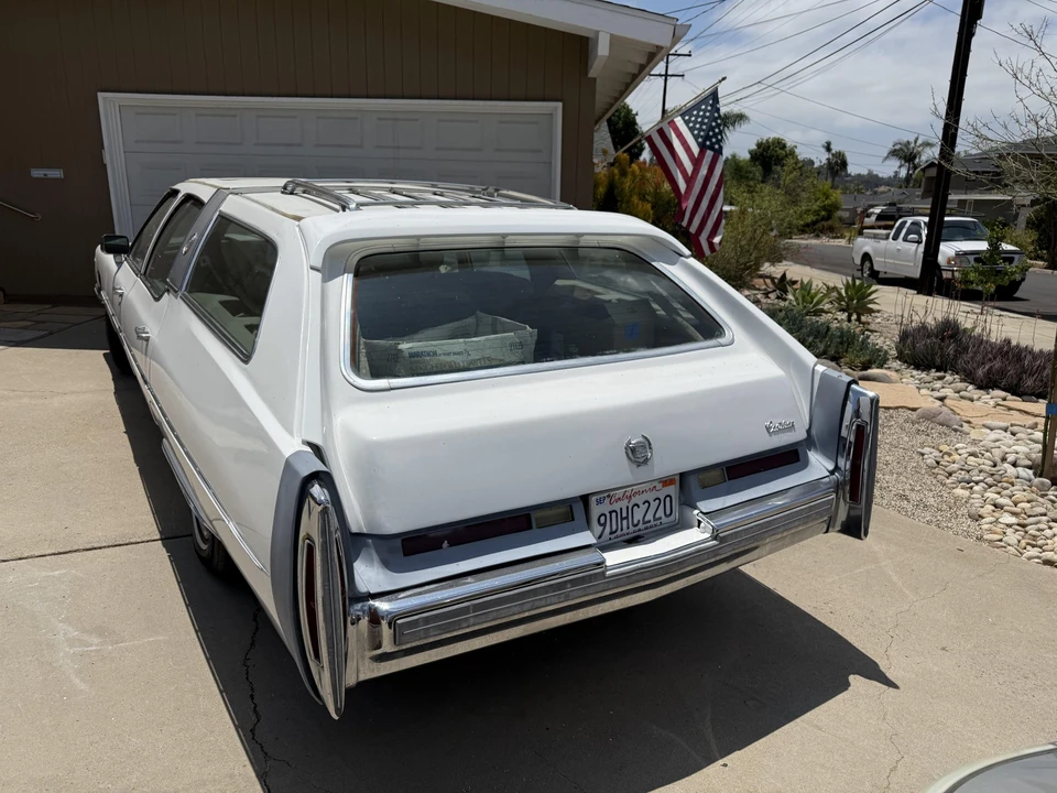 1976 Cadillac DeVille 4th Gen - Image 26 of 31