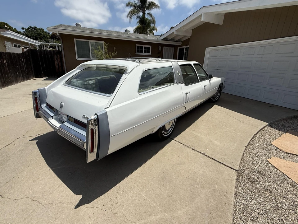 1976 Cadillac DeVille 4th Gen - Image 29 of 31