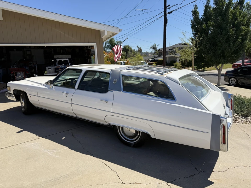 1976 Cadillac DeVille 4th Gen - Image 8 of 31