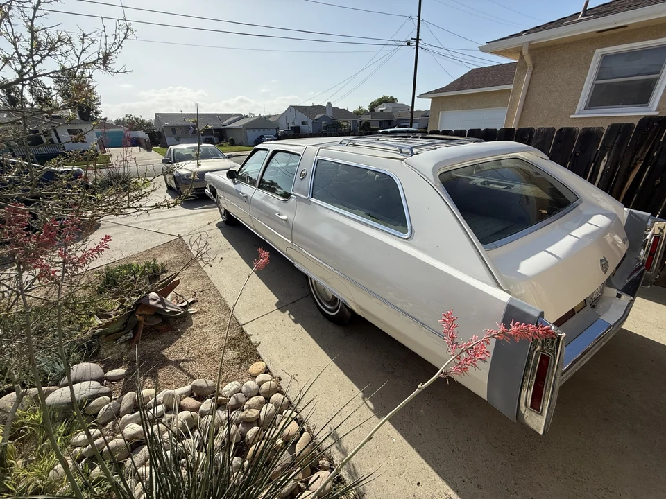 1976 Cadillac DeVille 4th Gen - Image 25 of 31