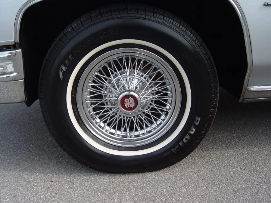 1976 Cadillac DeVille 4th Gen - Image 7 of 8
