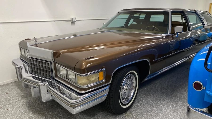 1976 Cadillac DeVille 4th Gen - Image 3 of 21