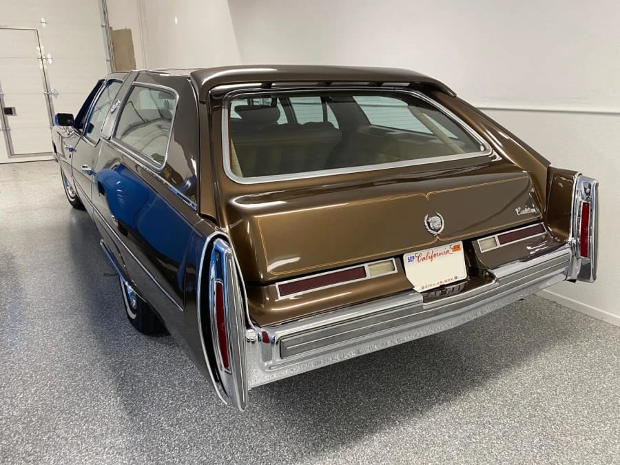 1976 Cadillac DeVille 4th Gen - Image 2 of 21