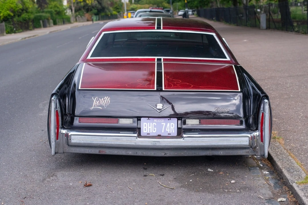 1976 Cadillac DeVille 4th Gen - Image 11 of 30