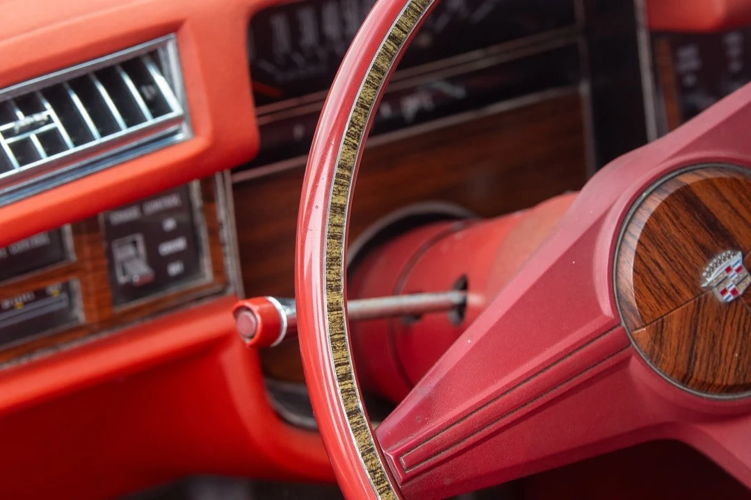1976 Cadillac DeVille 4th Gen - Image 27 of 30