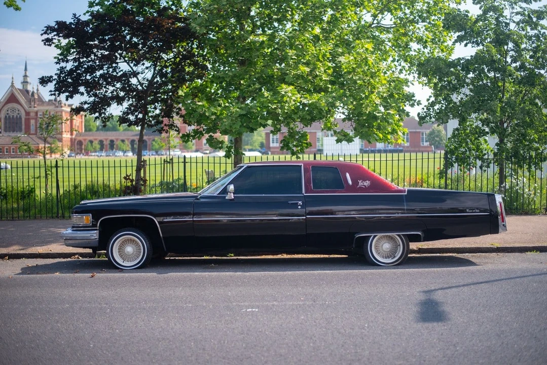 1976 Cadillac DeVille 4th Gen - Image 3 of 30