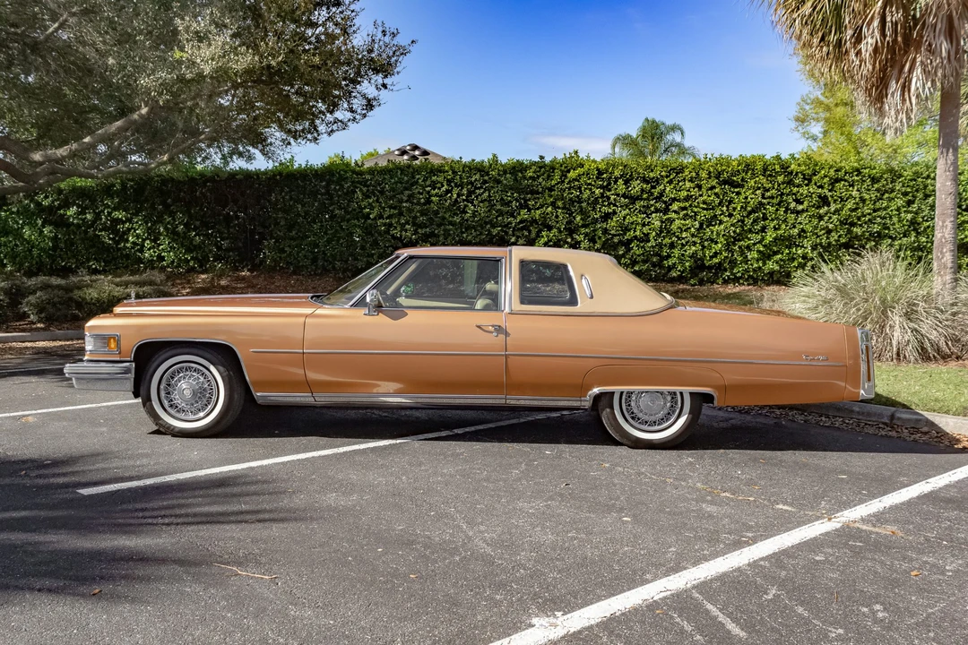 1976 Cadillac DeVille 4th Gen - Image 6 of 31