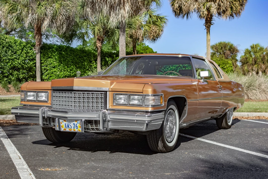 1976 Cadillac DeVille 4th Gen - Image 2 of 31