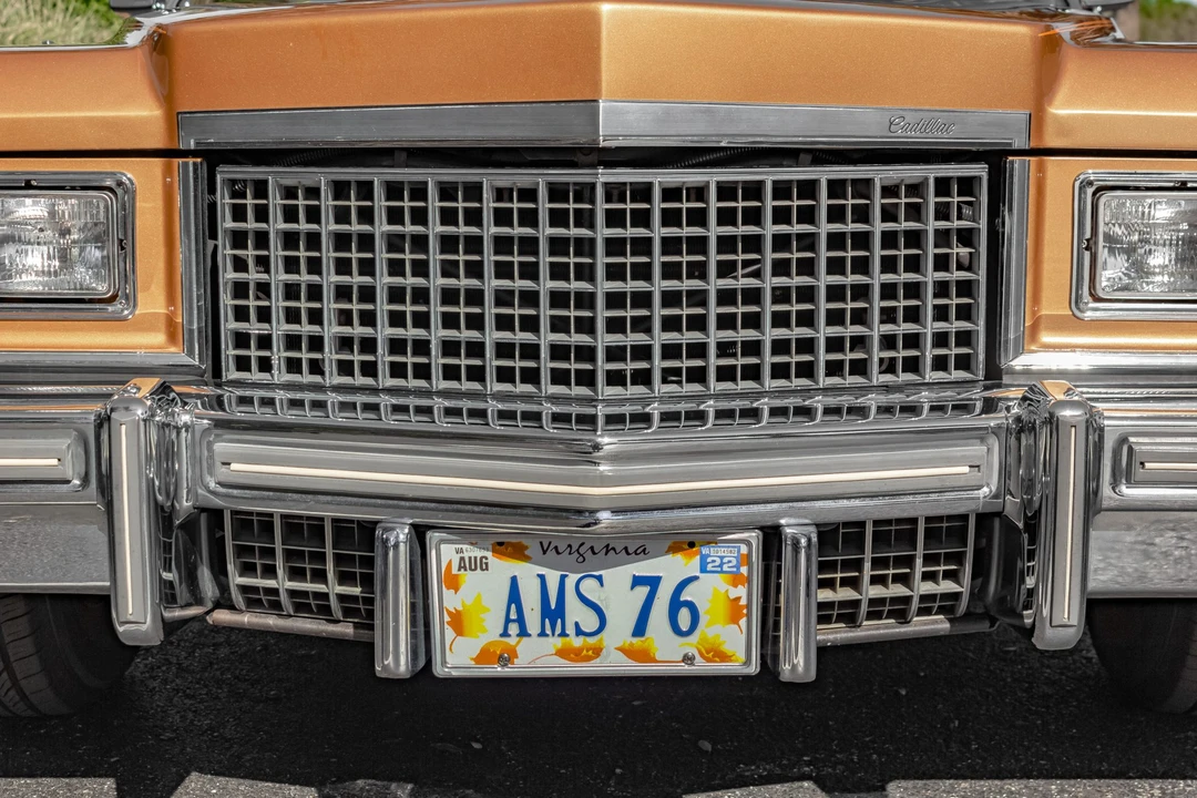 1976 Cadillac DeVille 4th Gen - Image 24 of 31