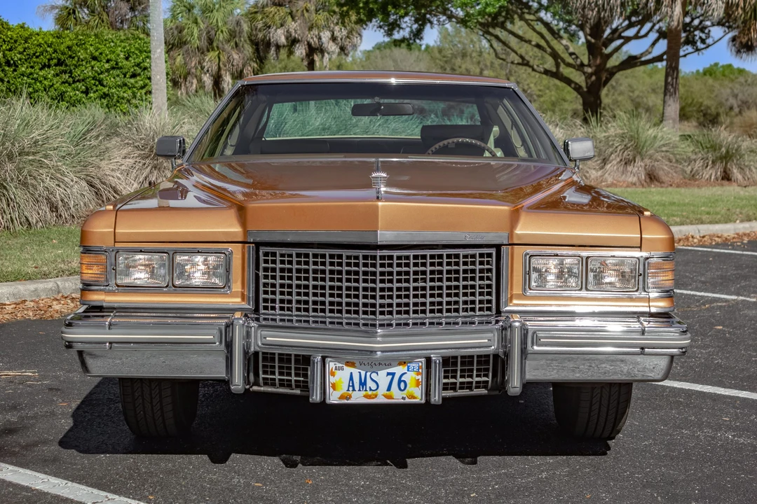 1976 Cadillac DeVille 4th Gen - Image 17 of 31