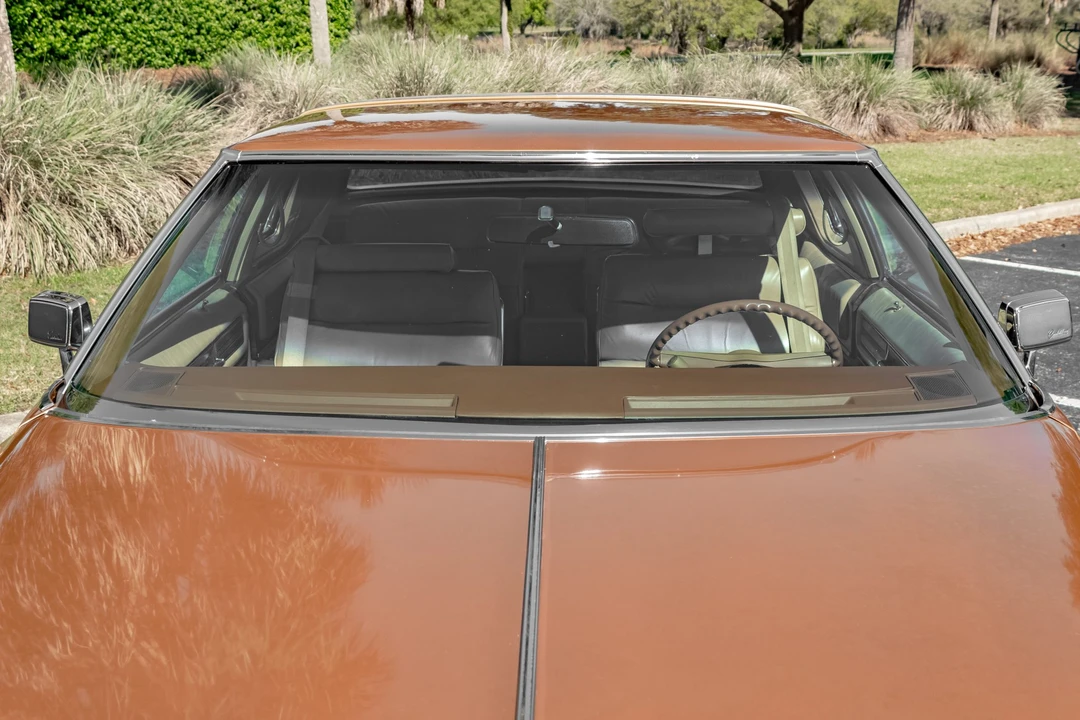 1976 Cadillac DeVille 4th Gen - Image 25 of 31