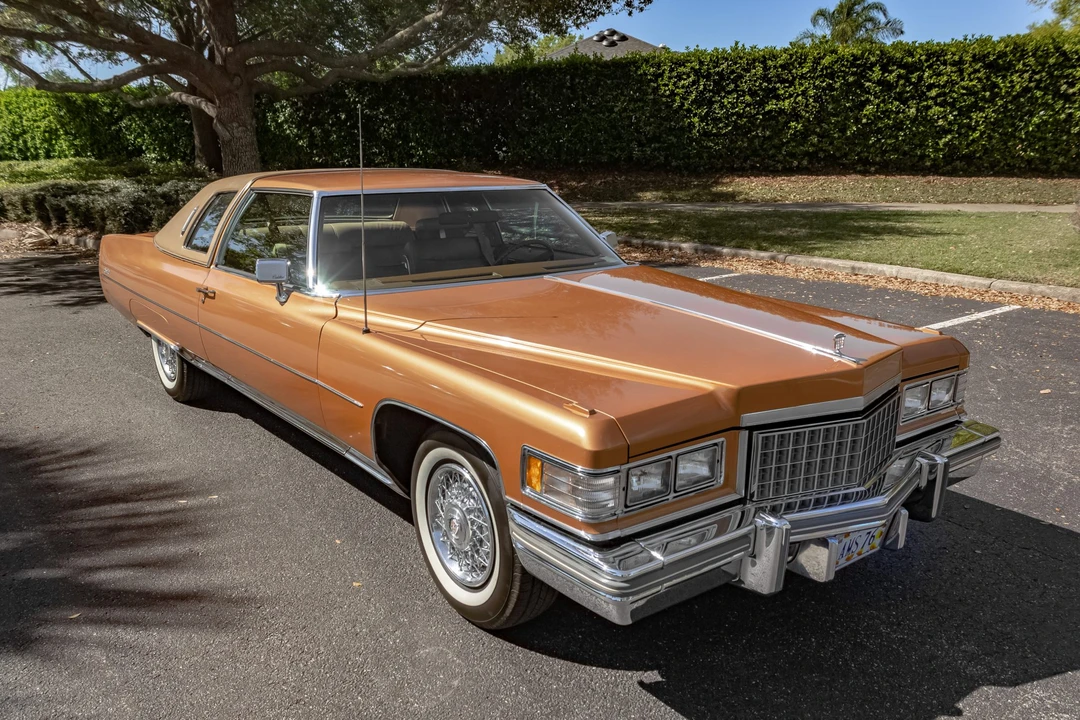 1976 Cadillac DeVille 4th Gen - Image 15 of 31