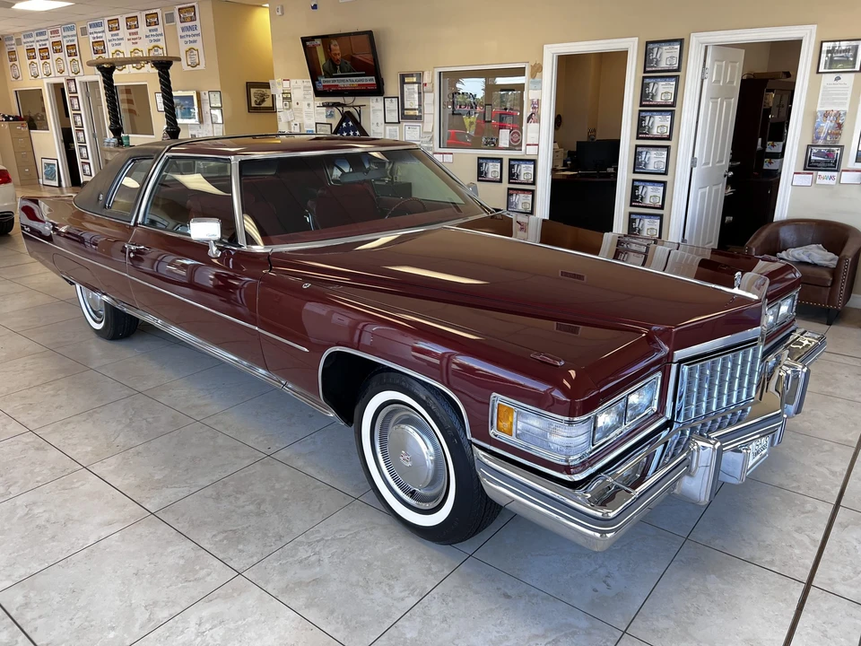 1976 Cadillac DeVille 4th Gen - Image 9 of 31
