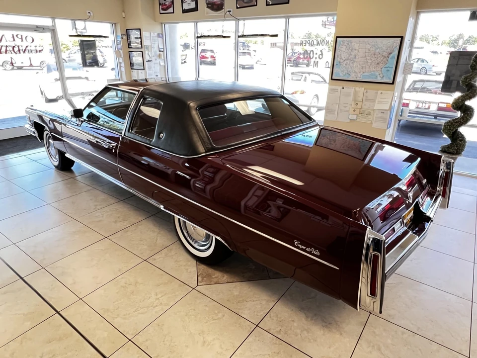 1976 Cadillac DeVille 4th Gen - Image 4 of 31