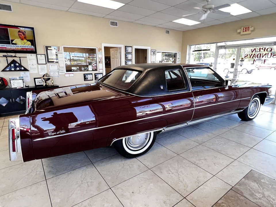 1976 Cadillac DeVille 4th Gen - Image 7 of 31
