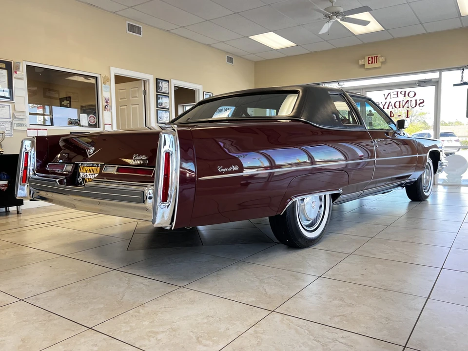 1976 Cadillac DeVille 4th Gen - Image 12 of 31