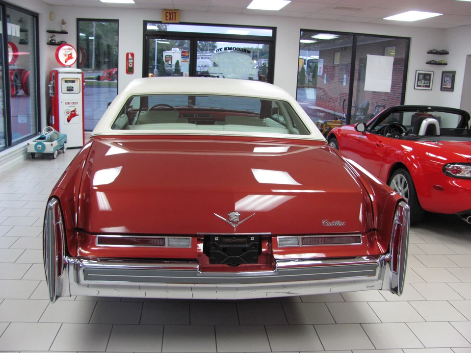 1976 Cadillac DeVille 4th Gen - Image 8 of 31