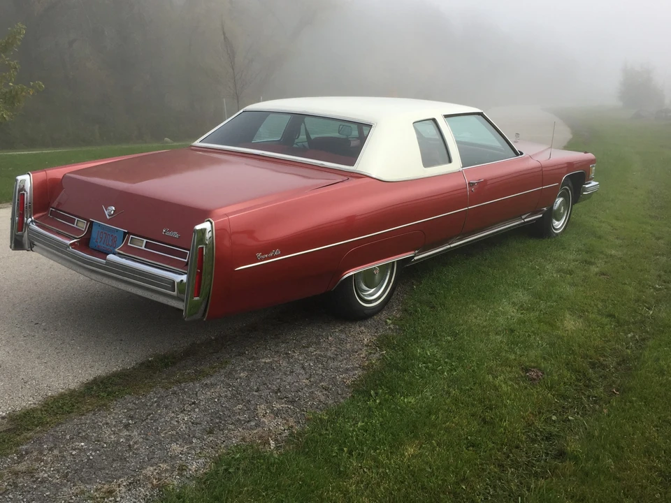 1976 Cadillac DeVille 4th Gen - Image 17 of 31