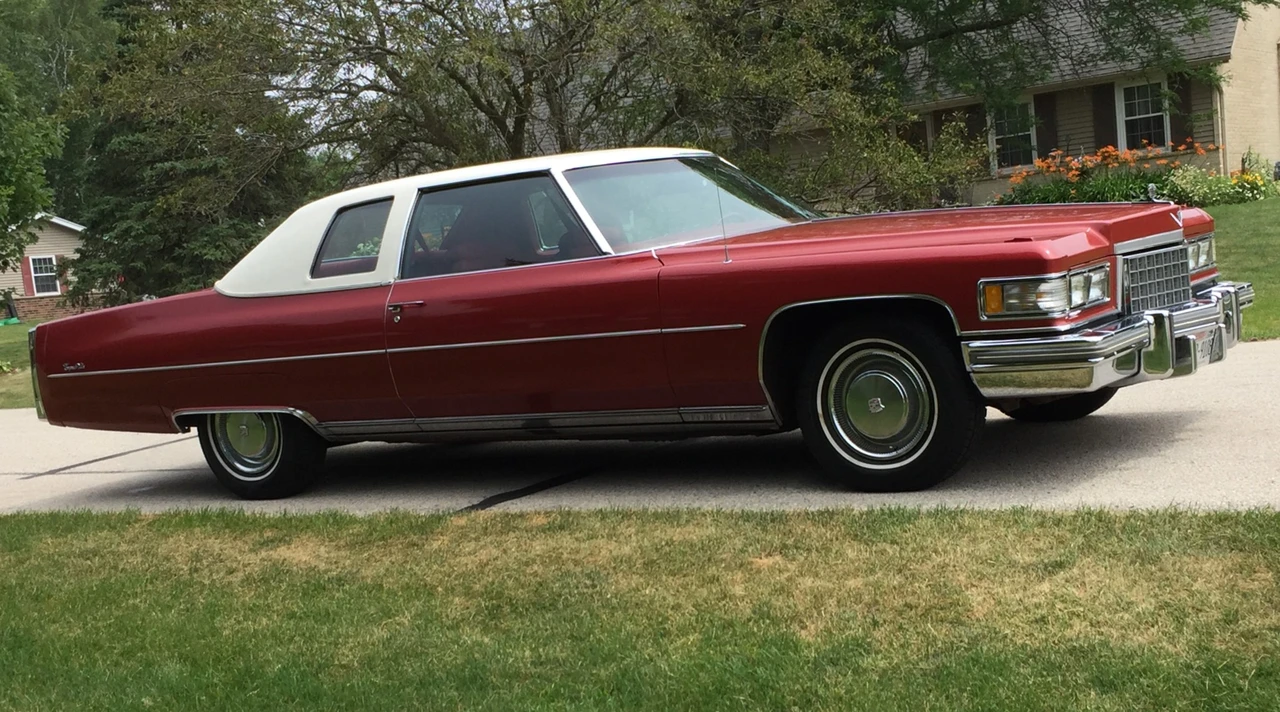 1976 Cadillac DeVille 4th Gen - Image 11 of 31
