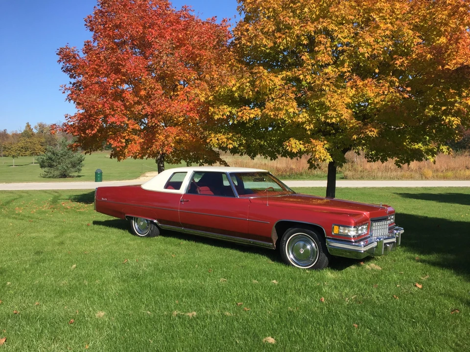 1976 Cadillac DeVille 4th Gen - Image 4 of 31