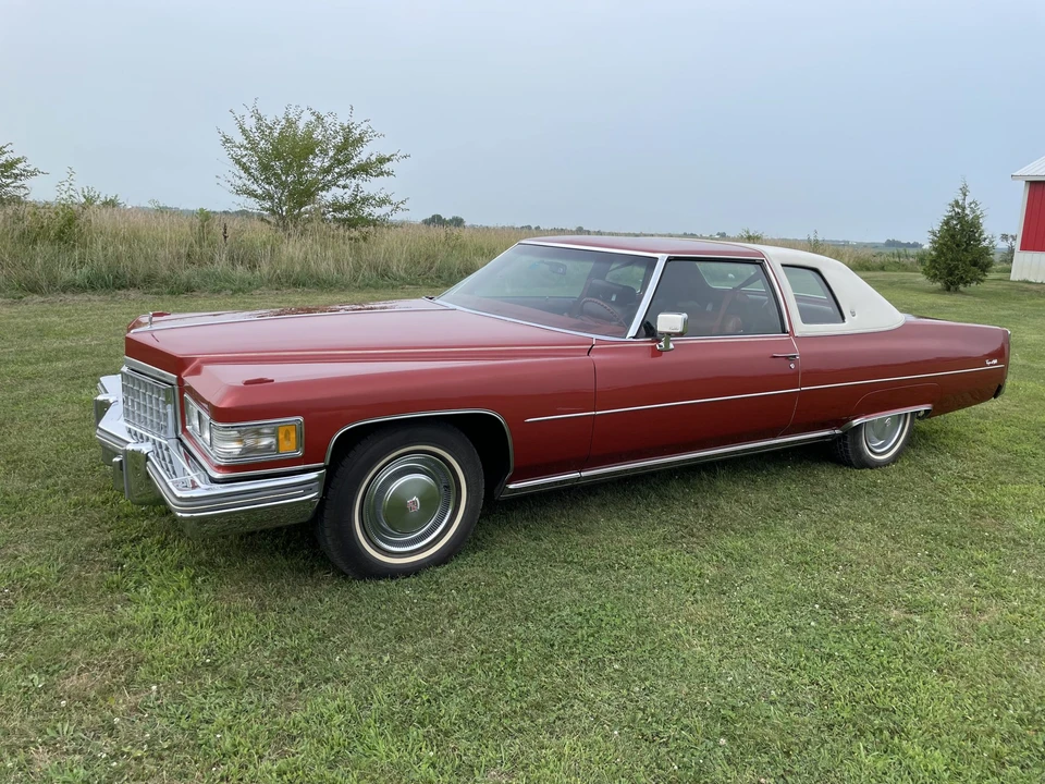 1976 Cadillac DeVille 4th Gen - Image 3 of 31