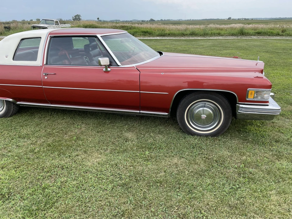 1976 Cadillac DeVille 4th Gen - Image 19 of 31