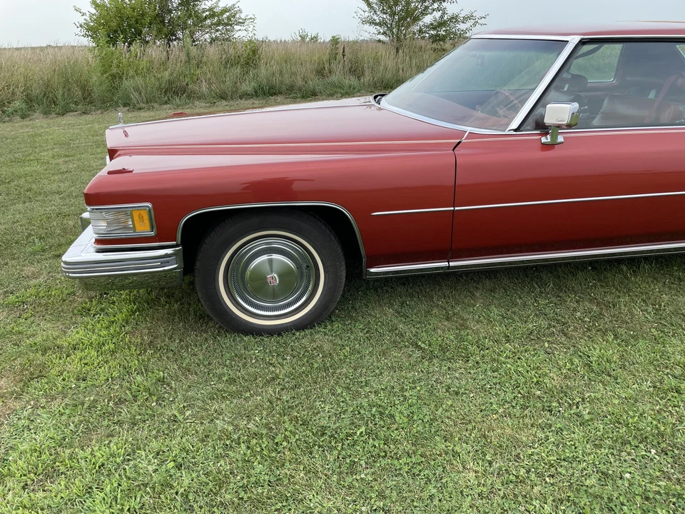 1976 Cadillac DeVille 4th Gen - Image 15 of 31