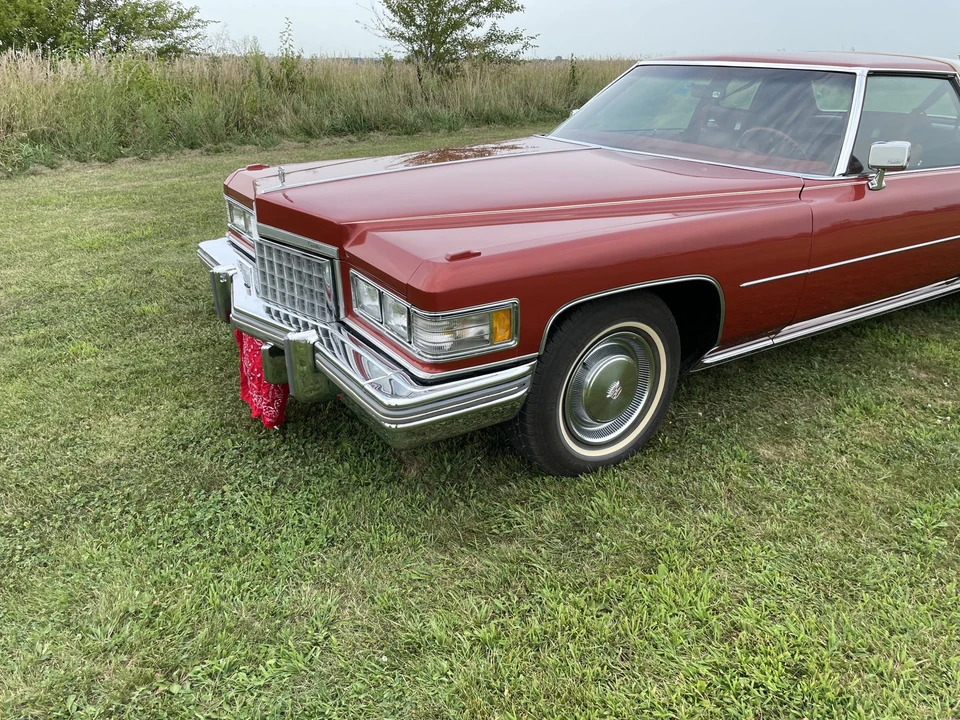 1976 Cadillac DeVille 4th Gen - Image 13 of 31