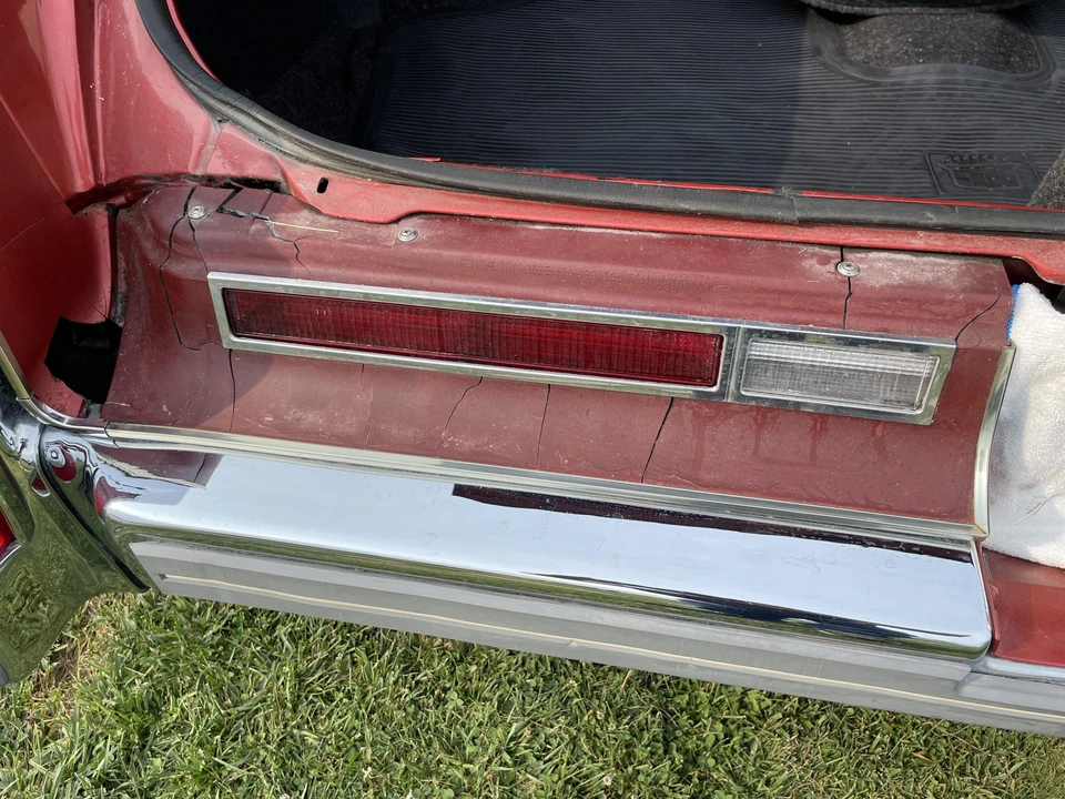 1976 Cadillac DeVille 4th Gen - Image 23 of 31