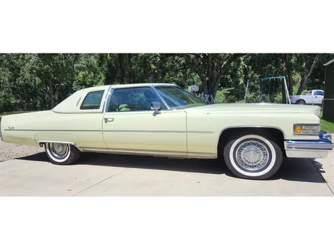 1976 Cadillac Coupe DeVille