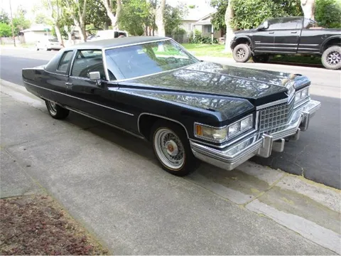 1976 Cadillac Coupe DeVille