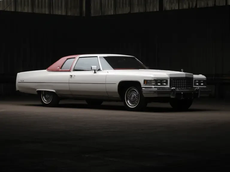 1976 Cadillac DeVille 4th Gen - Image 2 of 2