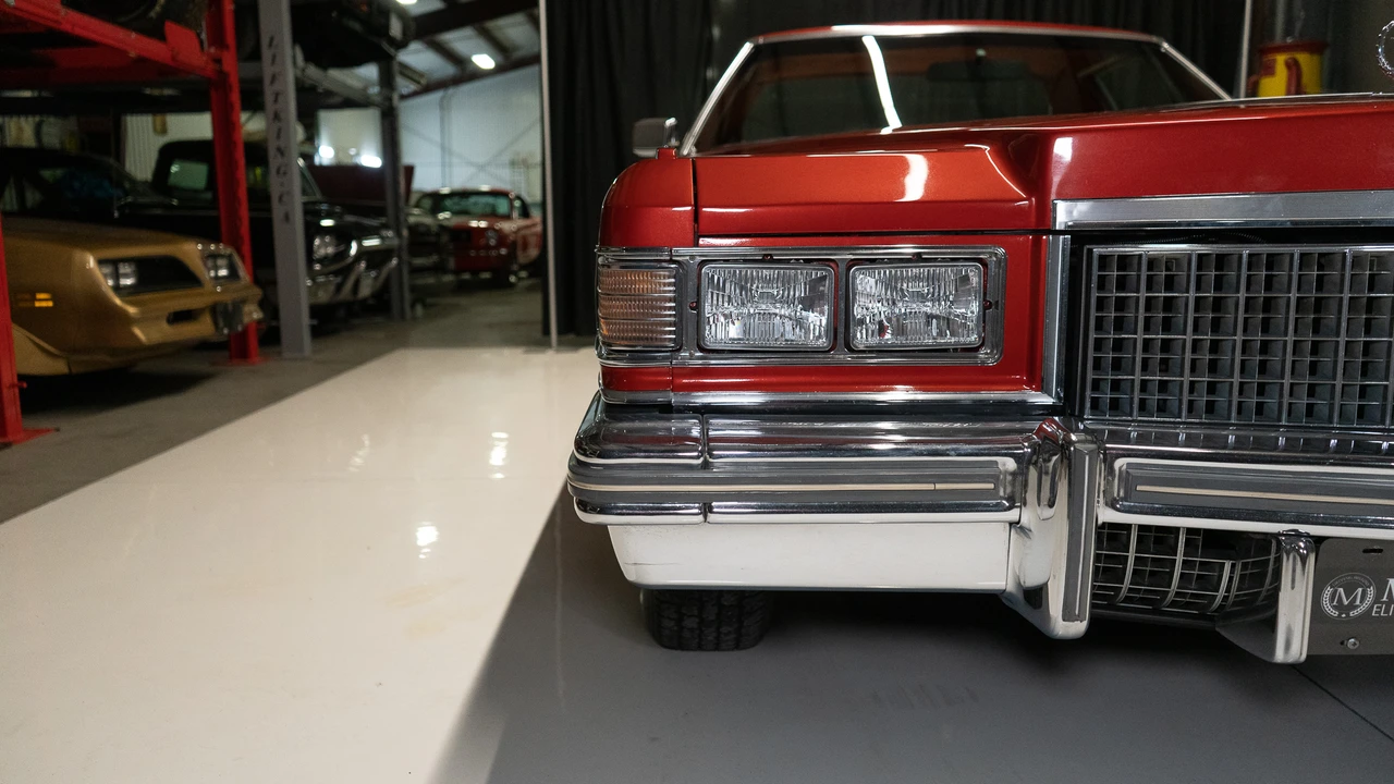 1976 Cadillac DeVille 4th Gen - Image 24 of 31