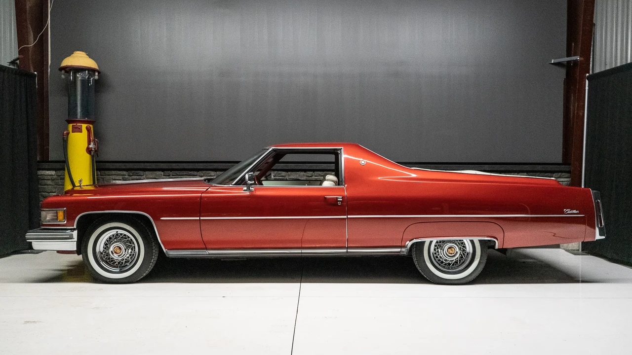 1976 Cadillac DeVille 4th Gen - Image 15 of 31