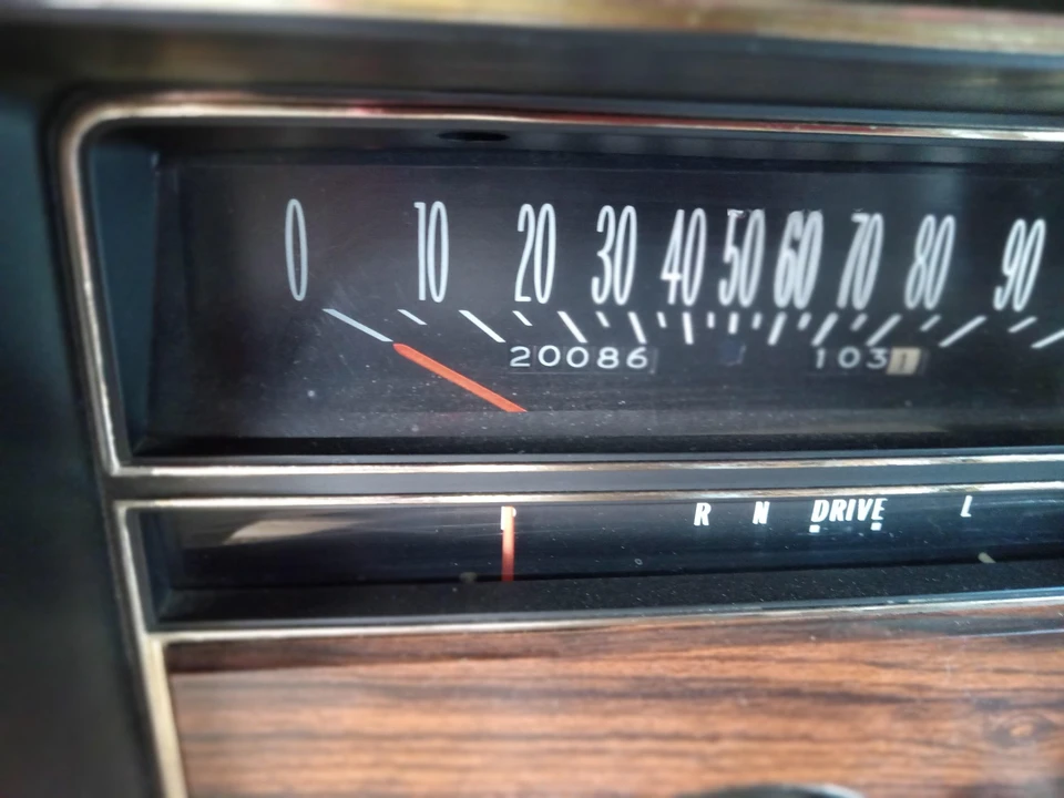 1976 Cadillac DeVille 4th Gen - Image 28 of 31
