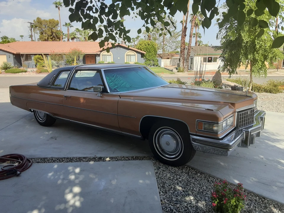 1976 Cadillac DeVille 4th Gen - Image 2 of 31
